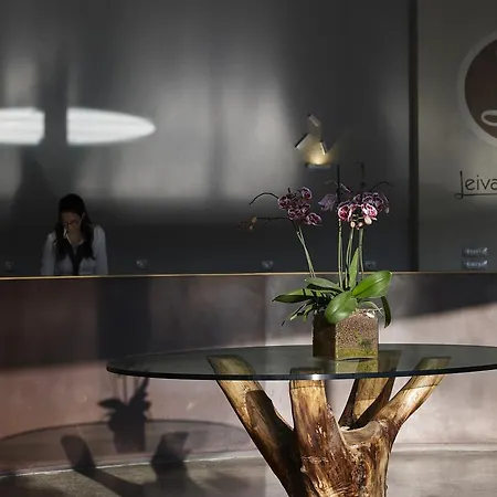 Hotel Leivatho