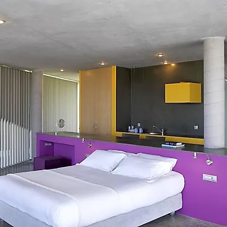 Leivatho Hotel 4*