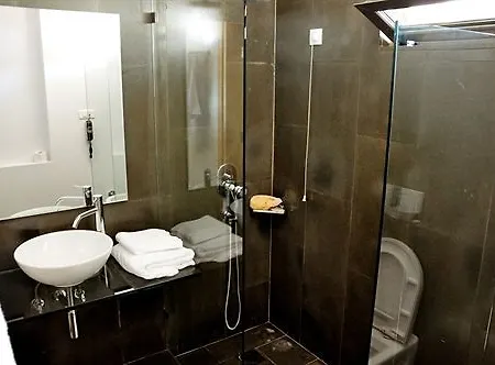 Hotel Leivatho Svoronata