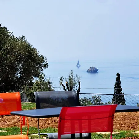 Leivatho 4* Svoronata